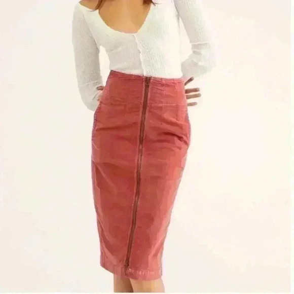 Free People I Want it All Corduroy Midi Skirt Red Poppy Size 27‎ NWT $108 - Picture 2 of 9